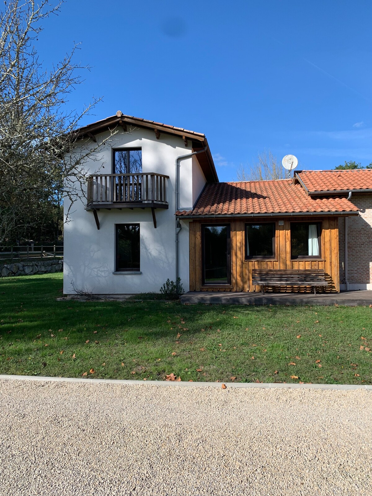 Gîte Pontricot mitoyen du domicile du propriétaire