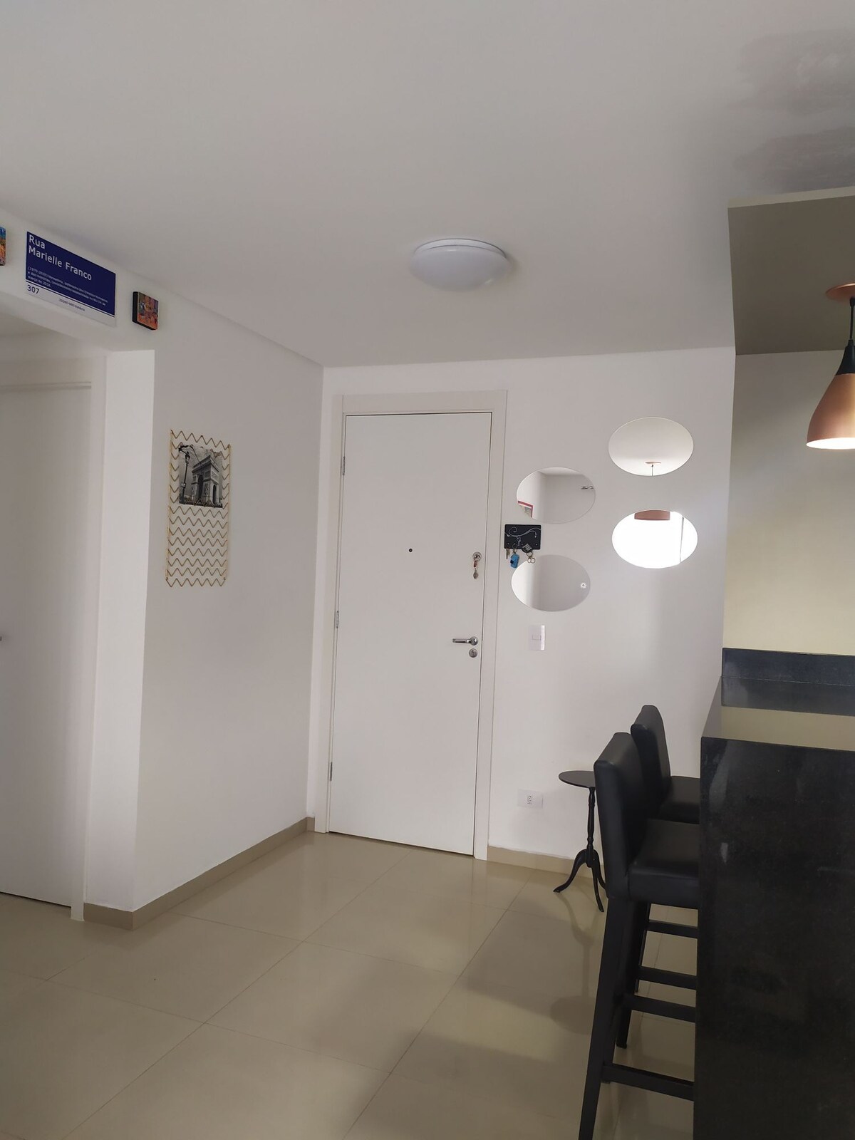 Moderno apartamento próx. ao aeroporto de Curitiba