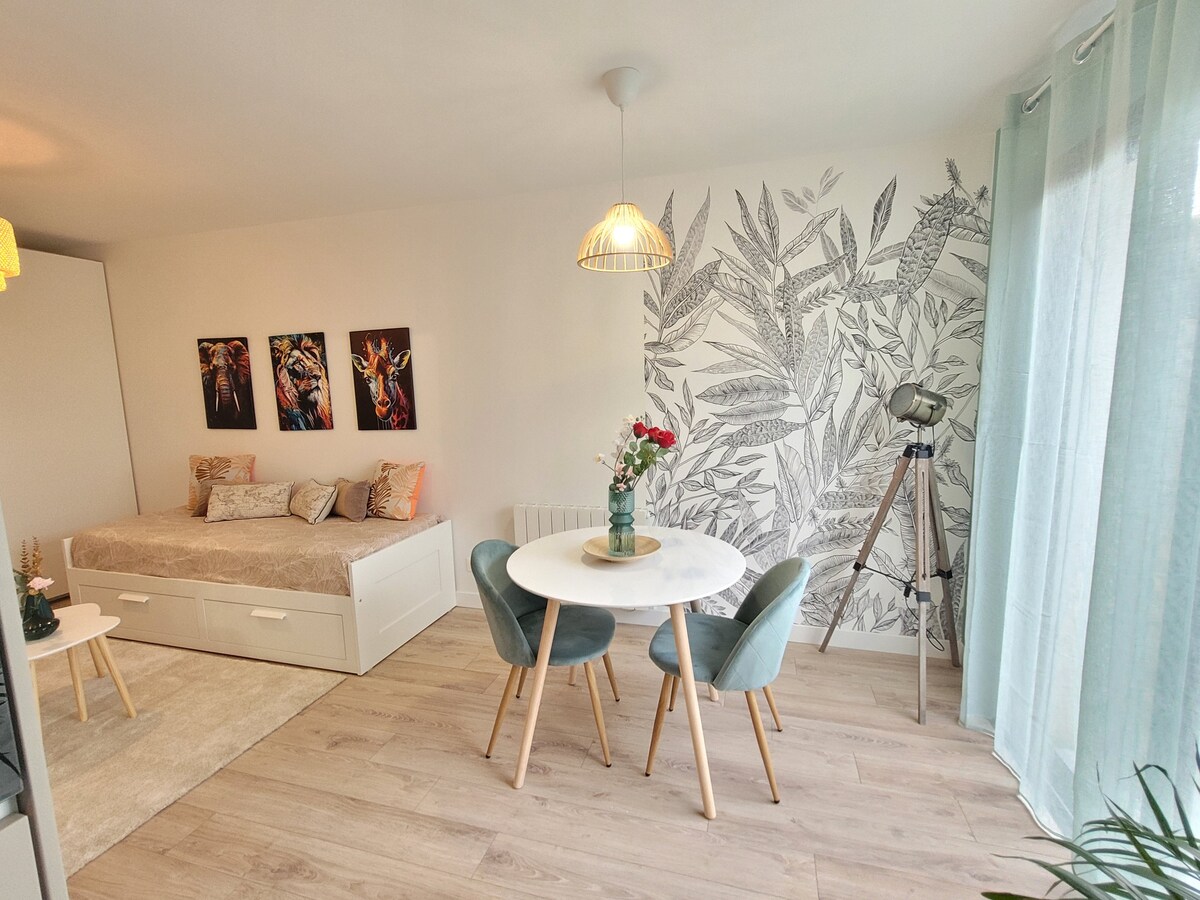 Appartement lumineux et cosy proche Tram C