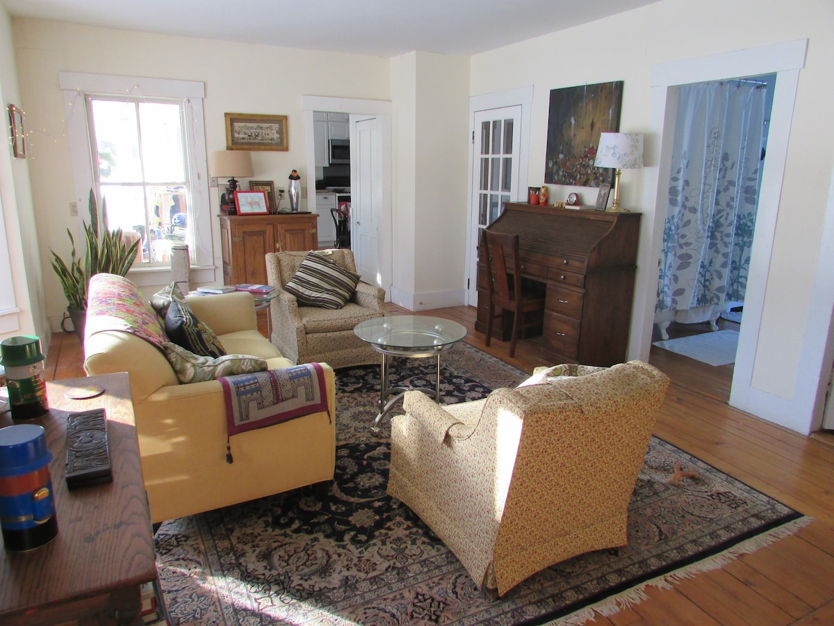 Vermont homestead & sheep farm w/ Green Mtn views