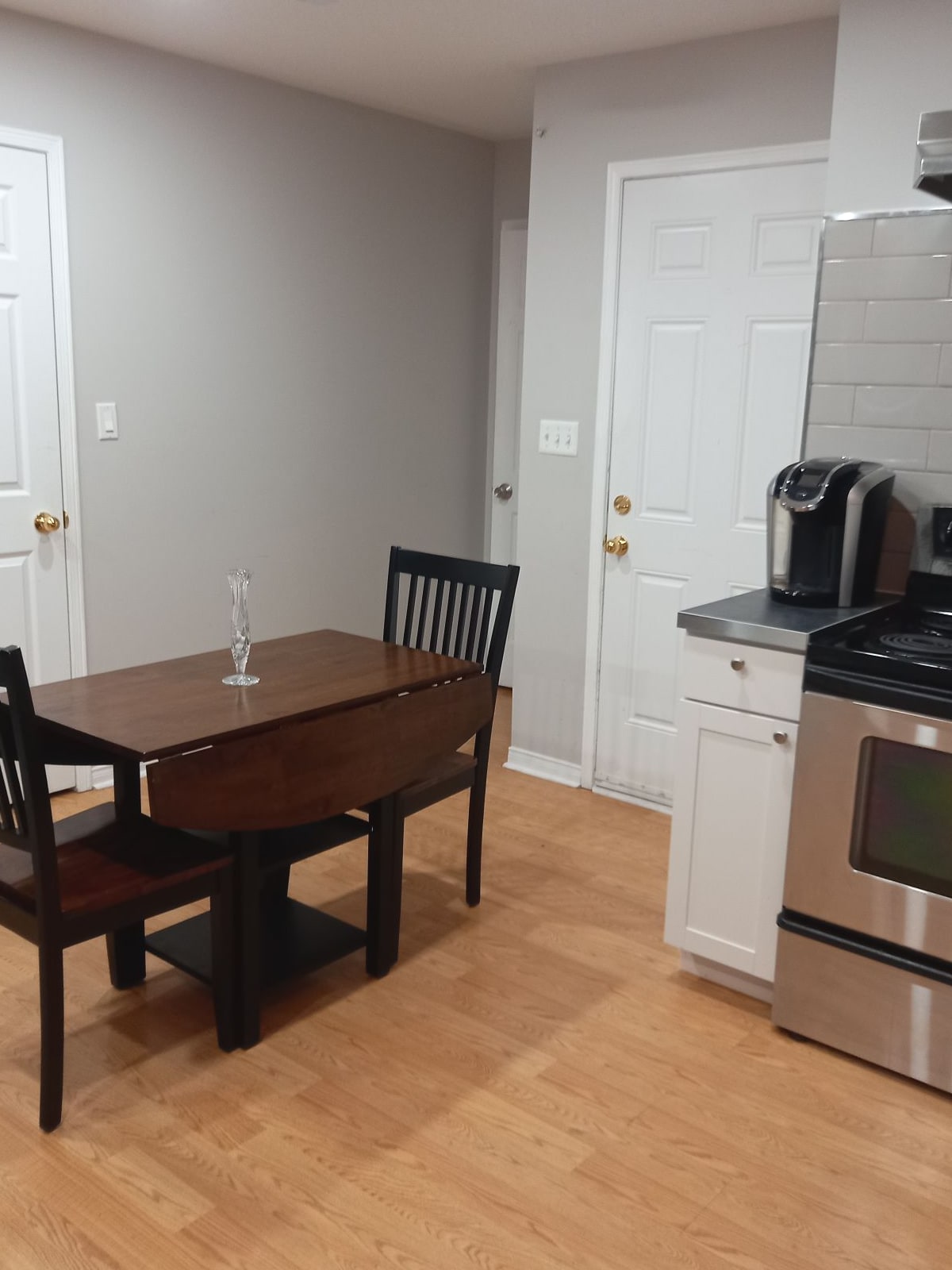 Exceptional Suite in Ajax, 2 story, free parking