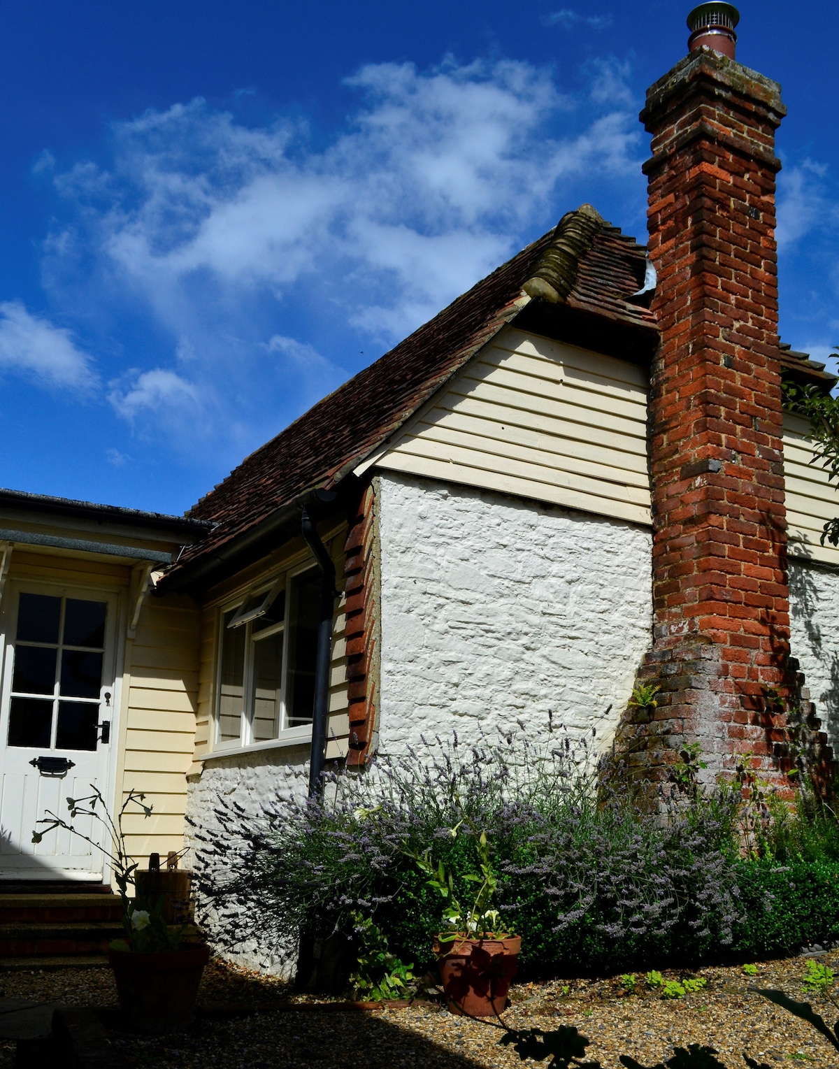 Dagley Cottage and Stable - Shalford