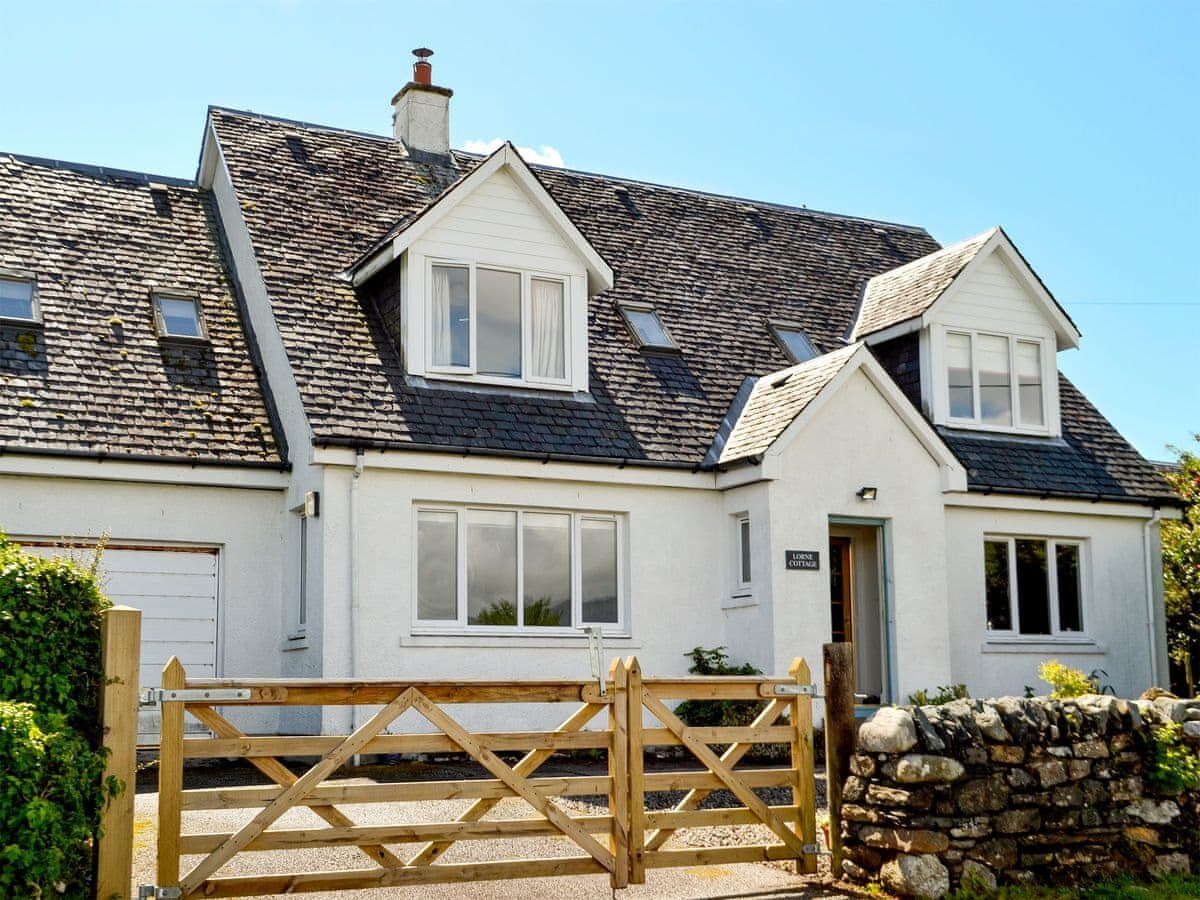 Lorne Cottage (UK12000)