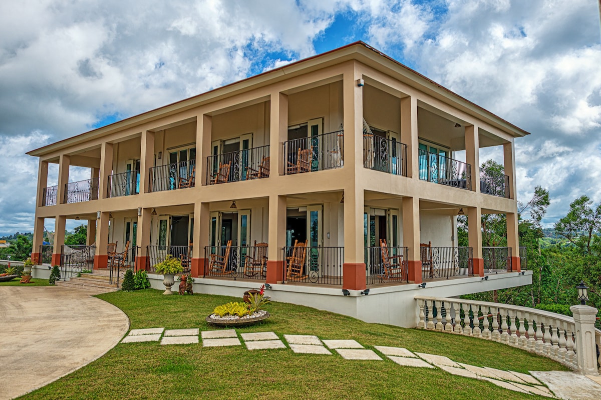 La Casona Mountain Villa