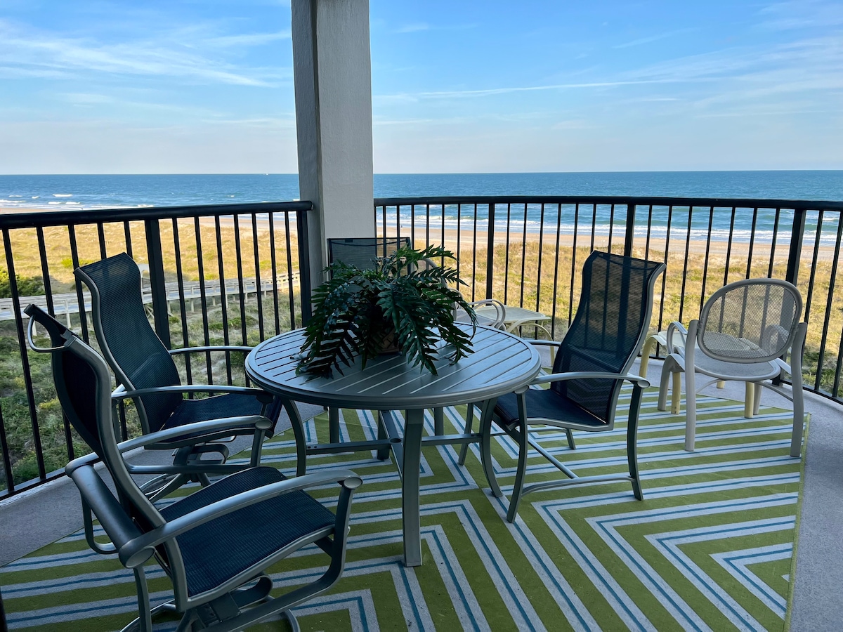 RISE & SHINE * 3 BR /3 Ba Ocean Front Condo in WB