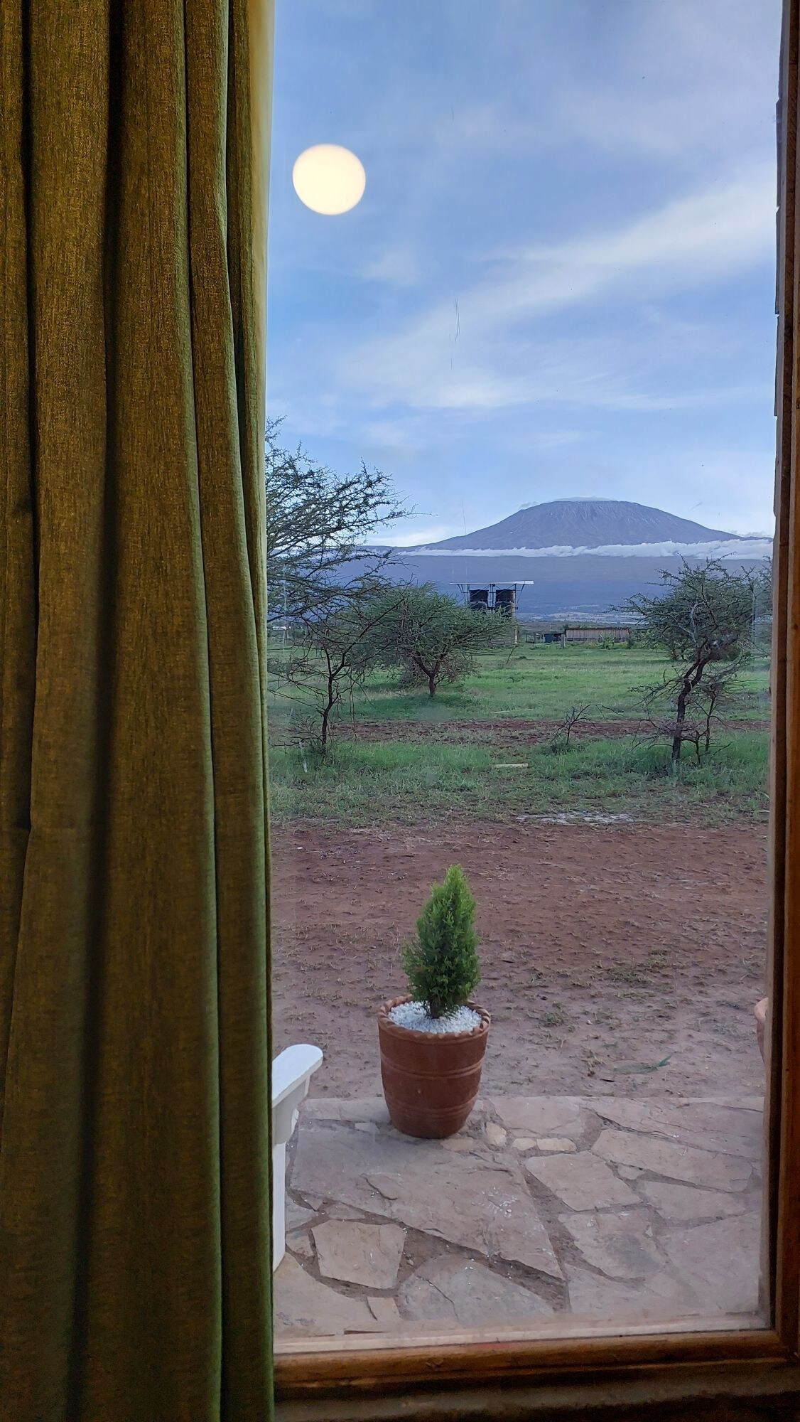 Kilimanjaro view cabin-Amboseli