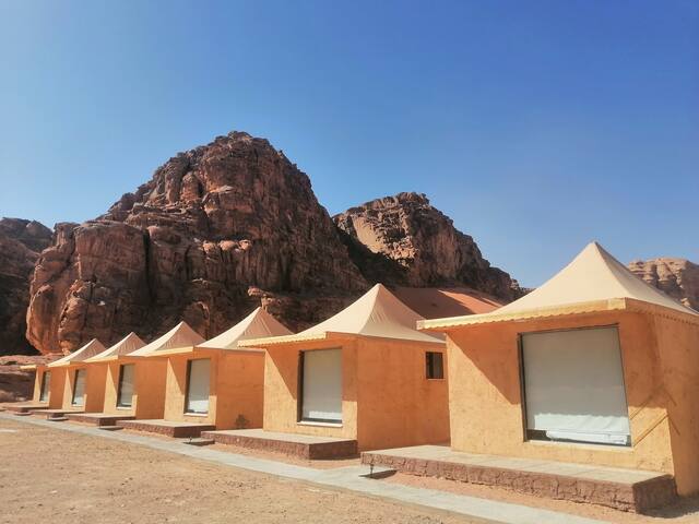 Wadi Rum Village的民宿