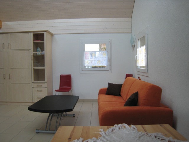 单间公寓- Vacances à Vellerat、（ Vellerat ）、单间公寓（ 2至4人）