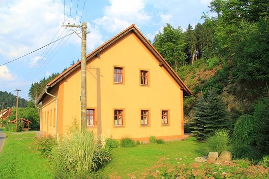 Petrovice乡村小屋