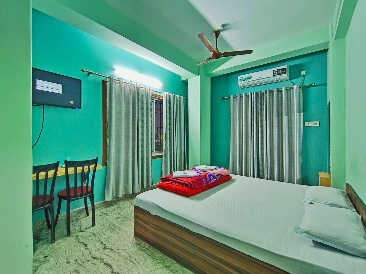 Mahika by the Riverside- AC Tripple bedroom for 3