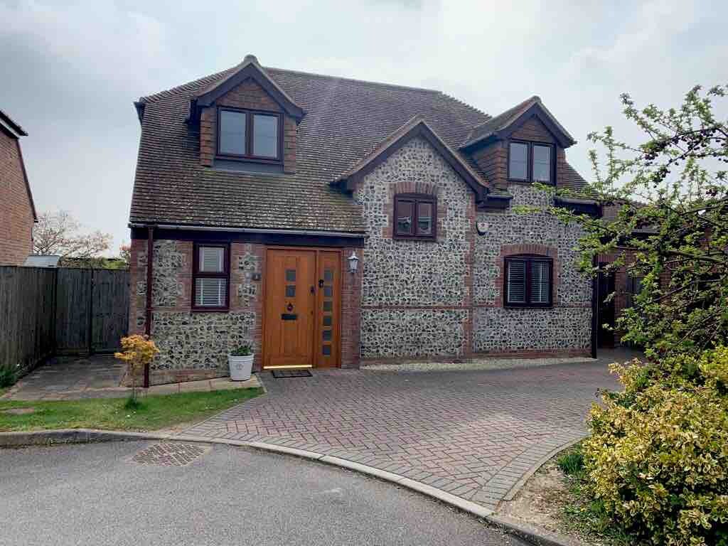 Spacious Emsworth Home with Hot-tub