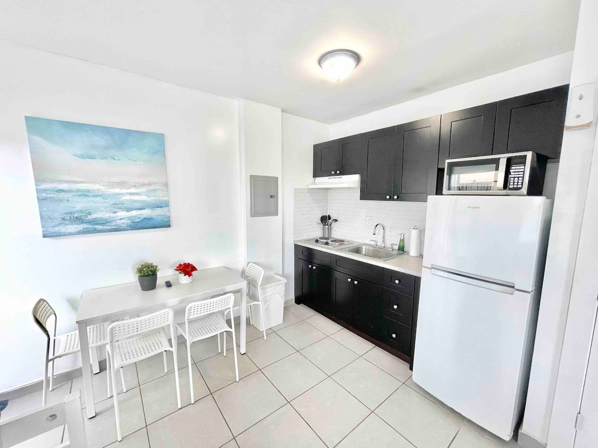 NEW Studio 5mins from MIA Airport - GREAT DEAL #7