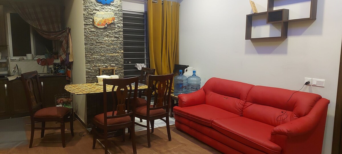 Fully Furnished 2-Bedroom Flat