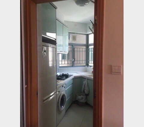 Cozy apartment 5mins to MTR (near airport)