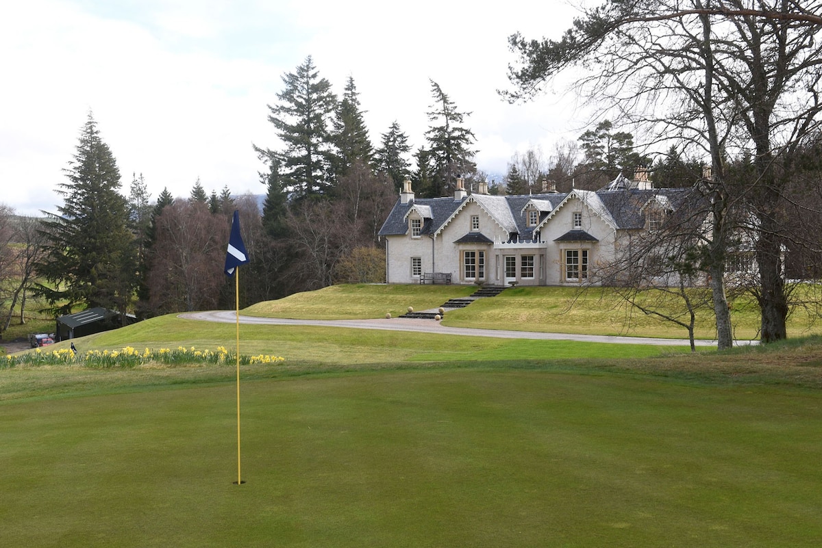 Highland Lodge和高尔夫球场