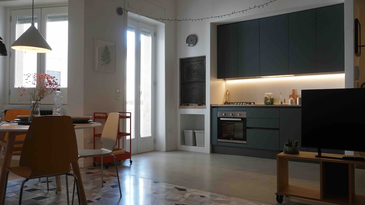 Gramma - Stylish & Spacious  Flat in  Lecce!