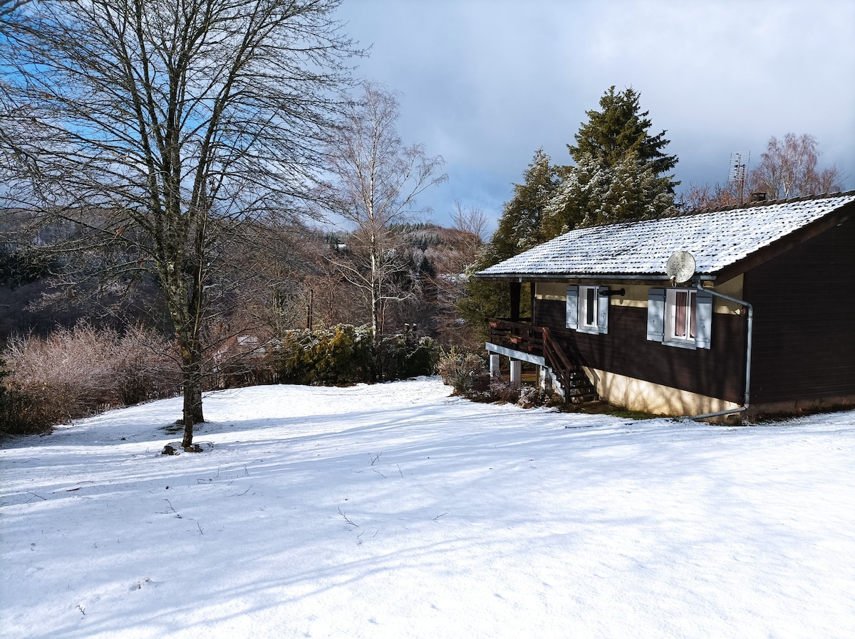 Chambre privée au calme au cœur du Morvan