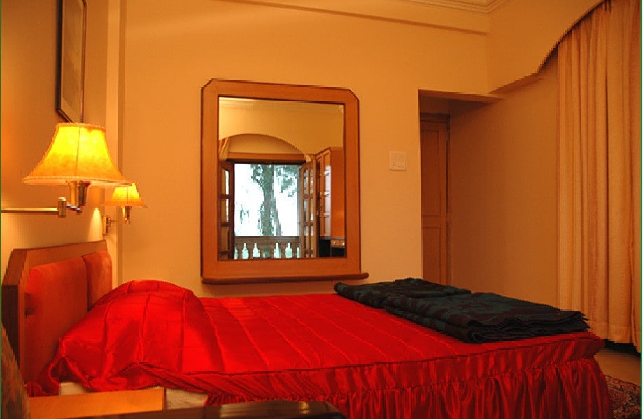 White house-2 BHK Bungalow Panchgani-Mahabaleshwar