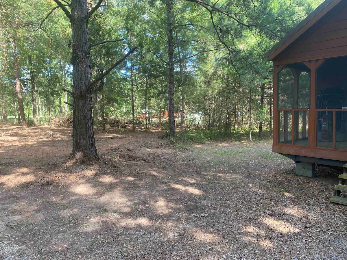 Gameday Tiny Cabin Neighboring Tuscaloosa