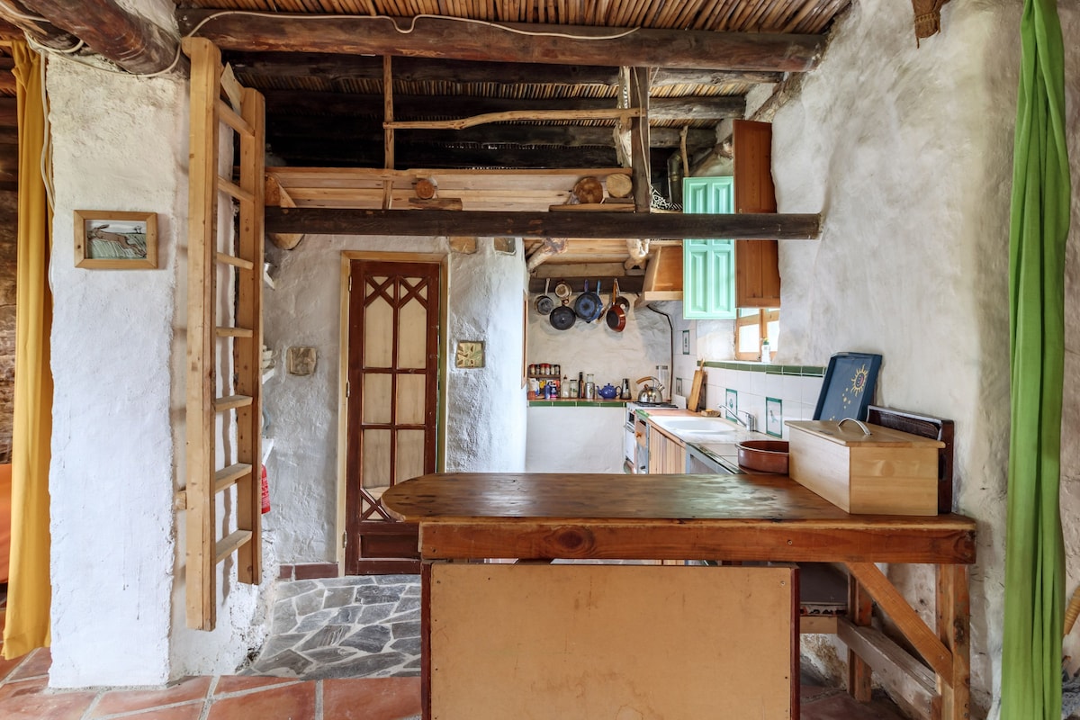 Casa Luna Eco-cottage, Orgiva, Las Alpujarras