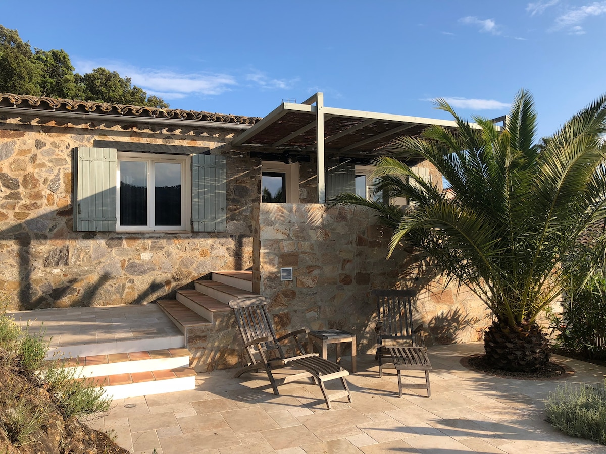 House "Côté Terrasse", Golf of St-Tropez