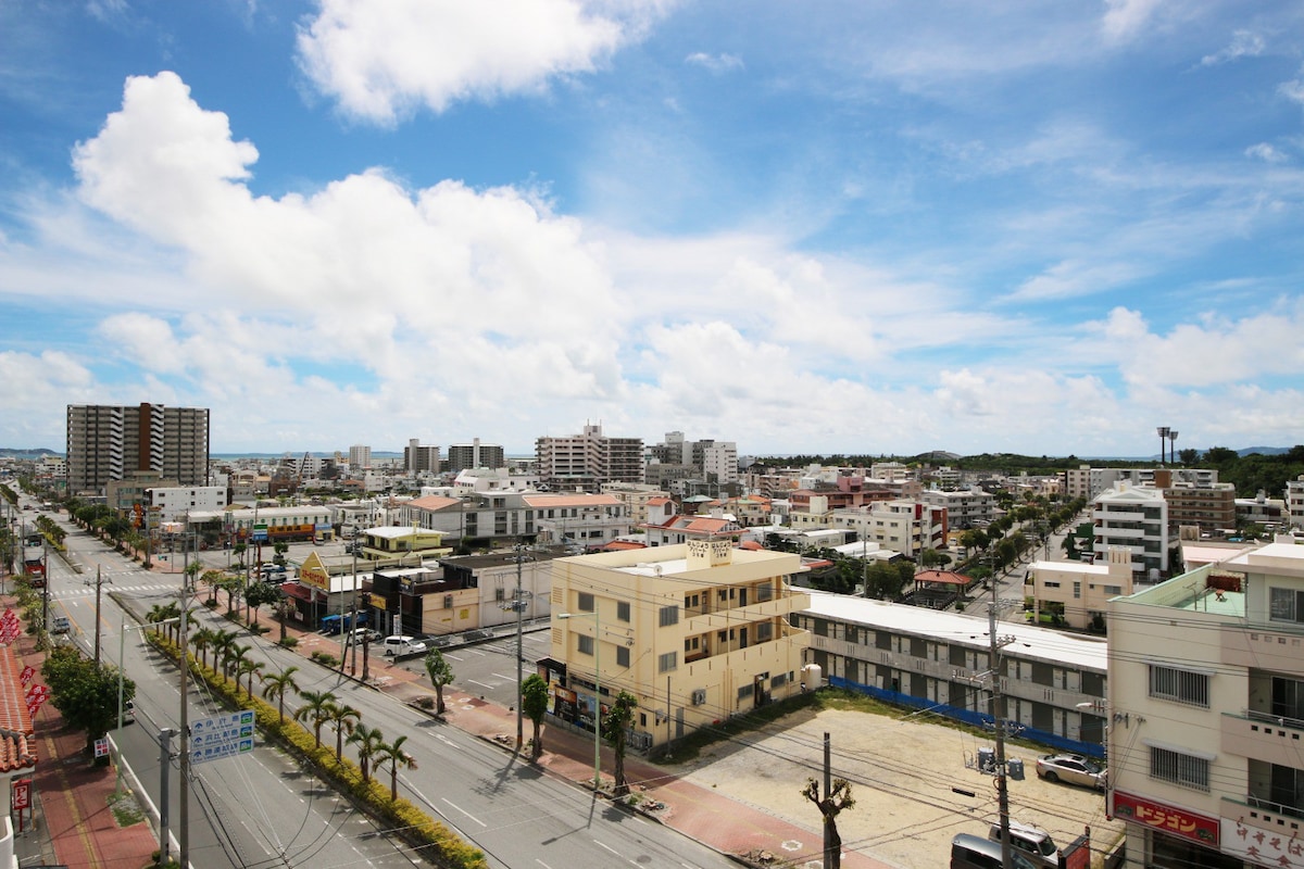 冲绳大道（ Okinawa Arina ）需10分钟！开车5分钟即可抵达稻米！洗衣机/燃气烘干机·提供停车位·包括YouTube