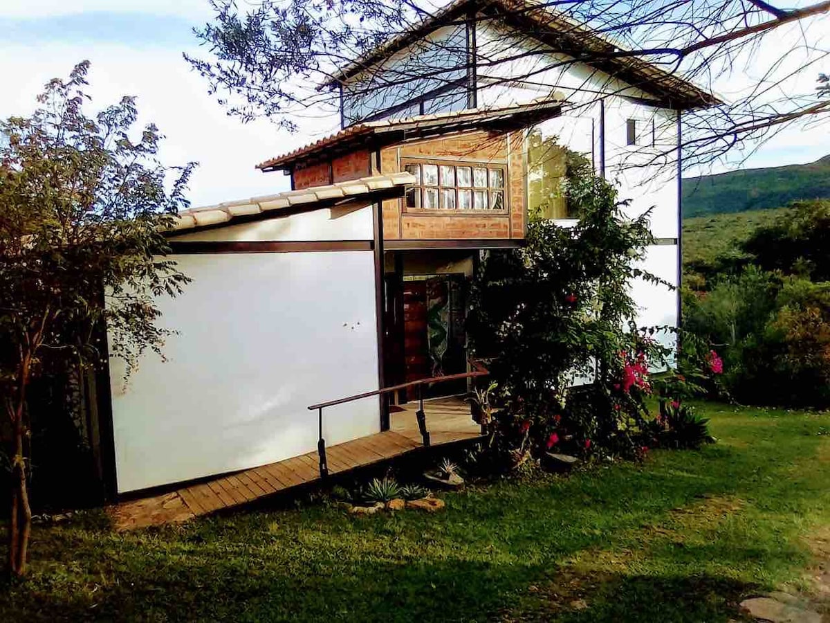 位于Lago da Lapinha的卢比斯特式民宅