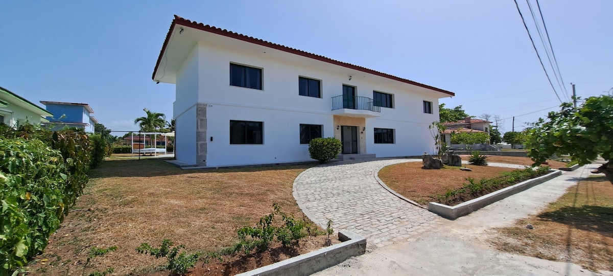 Villa La Hacienda
