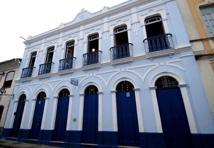 欧鲁普雷图(Ouro Preto)的民宿