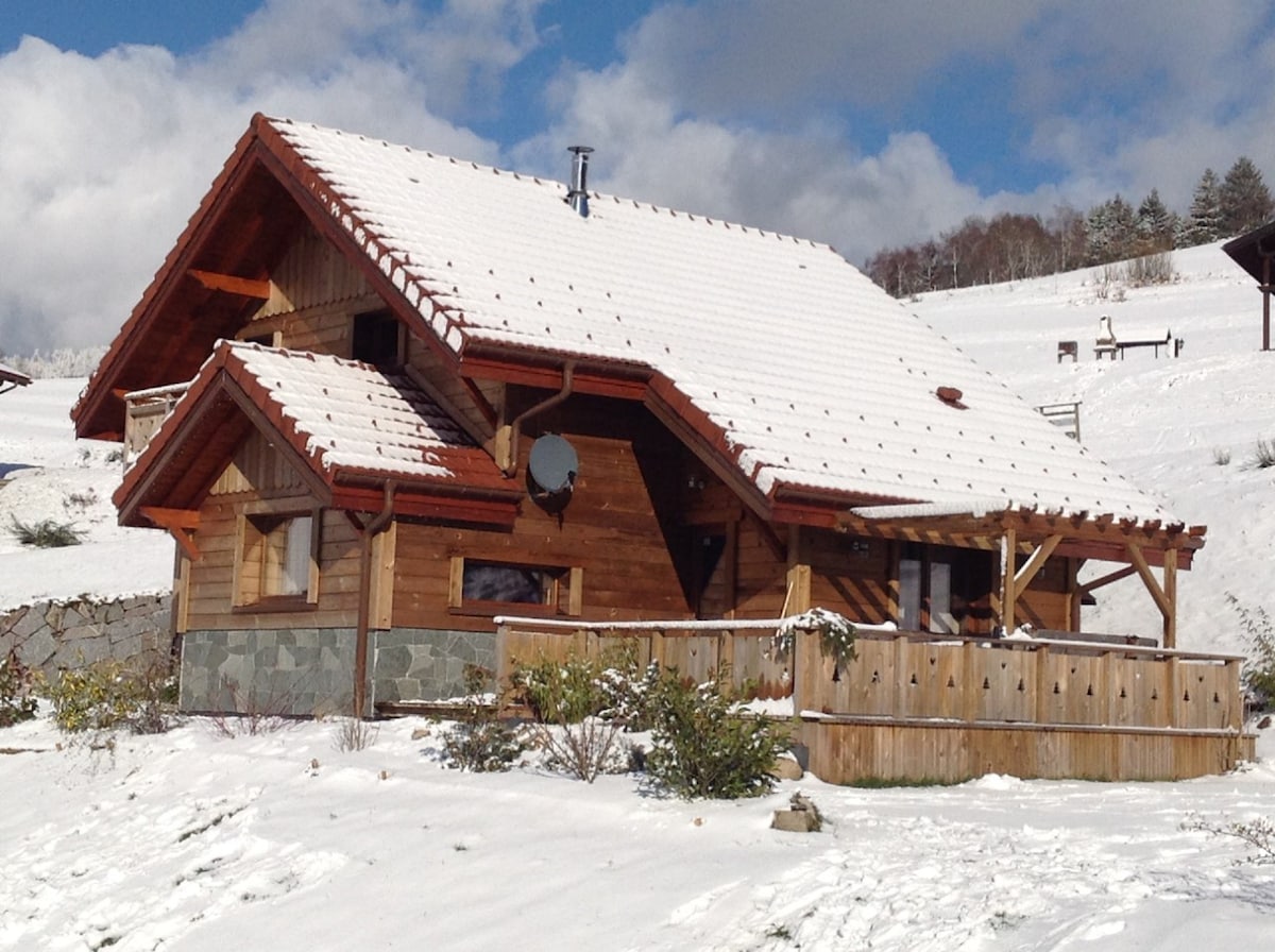 Chalet 8 personnes et piscine intérieure sauna