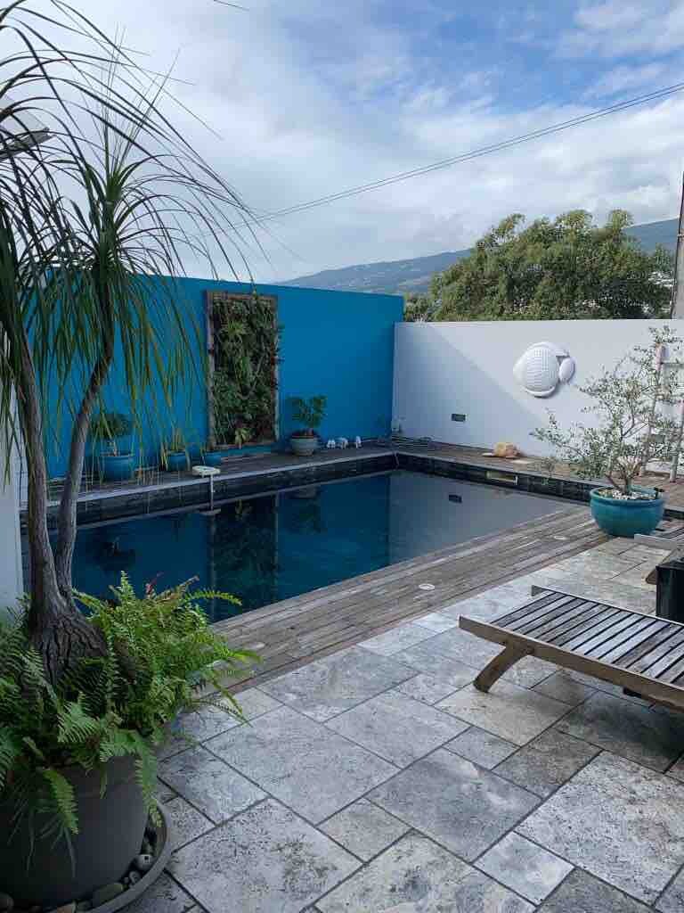 Villa ananas saint Denis La Reunion avec piscine