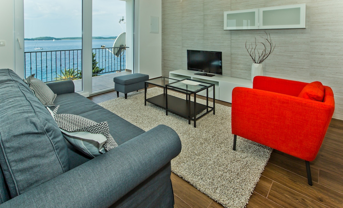 Beach house Dea top floor luxury apartment