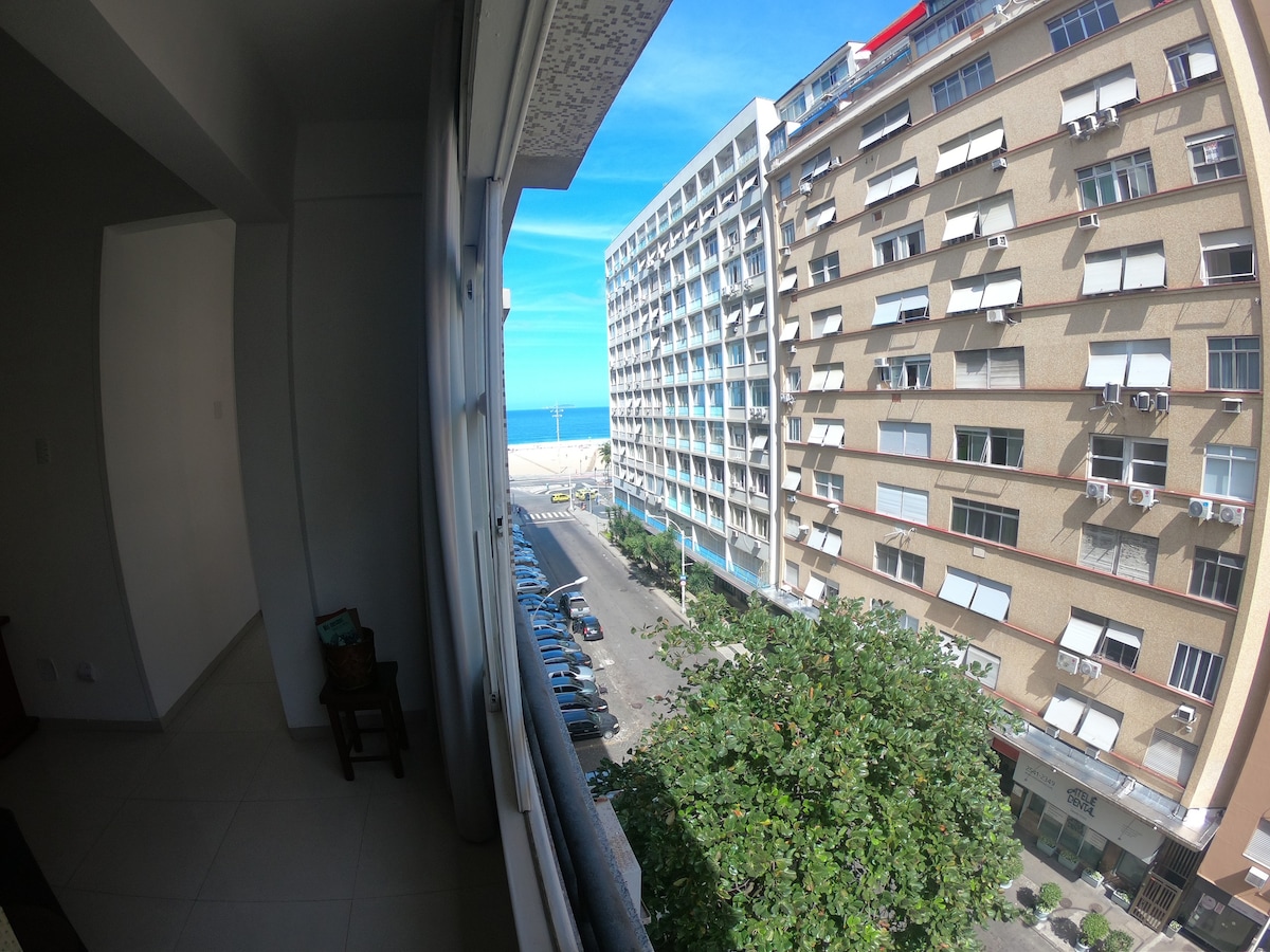 位于科帕卡巴纳（ Copacabana ）市中心的公寓
