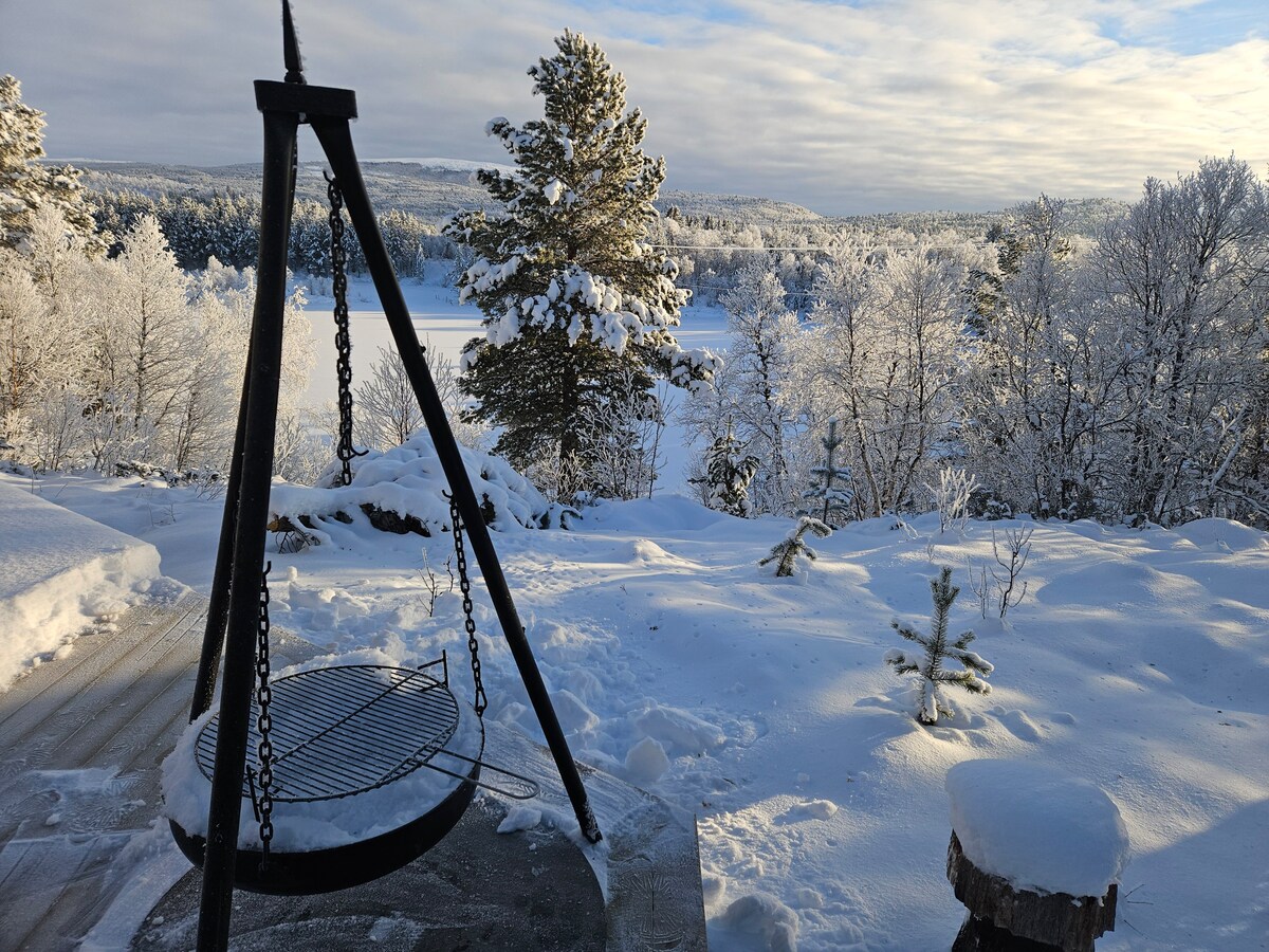 Nyrenovert hytte på Kvikneskogen