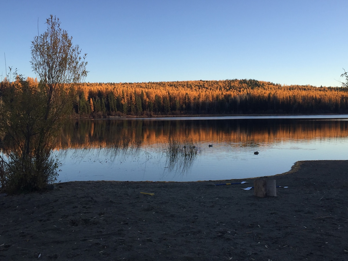 Stay Jim Smith Lake: Cranbrook, BC
