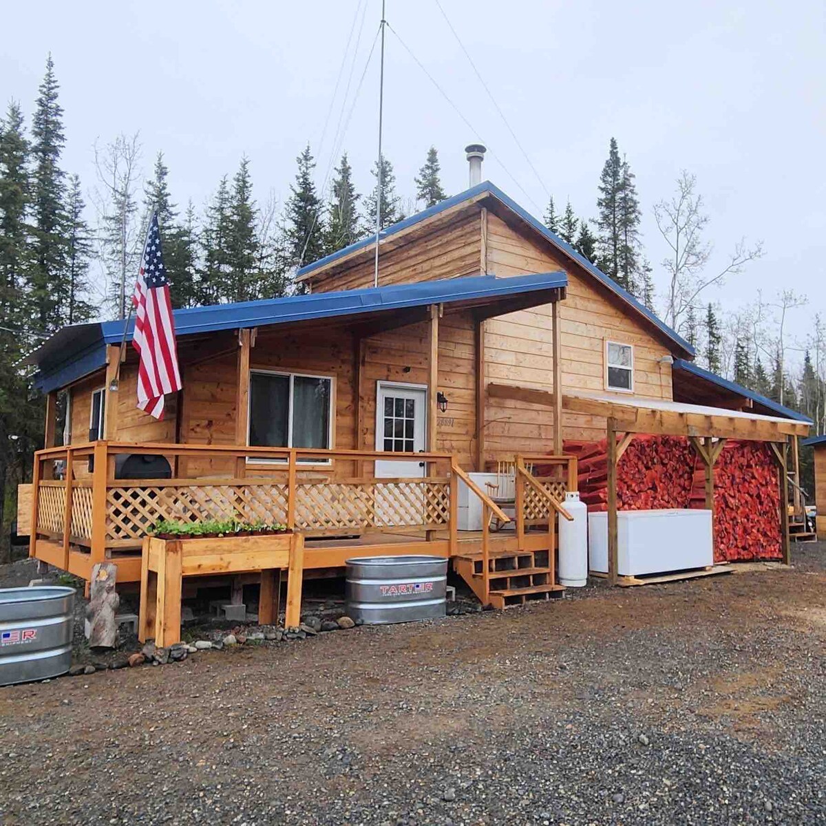 1 Cohoe Loop Lodge -close to beach in Kasilof