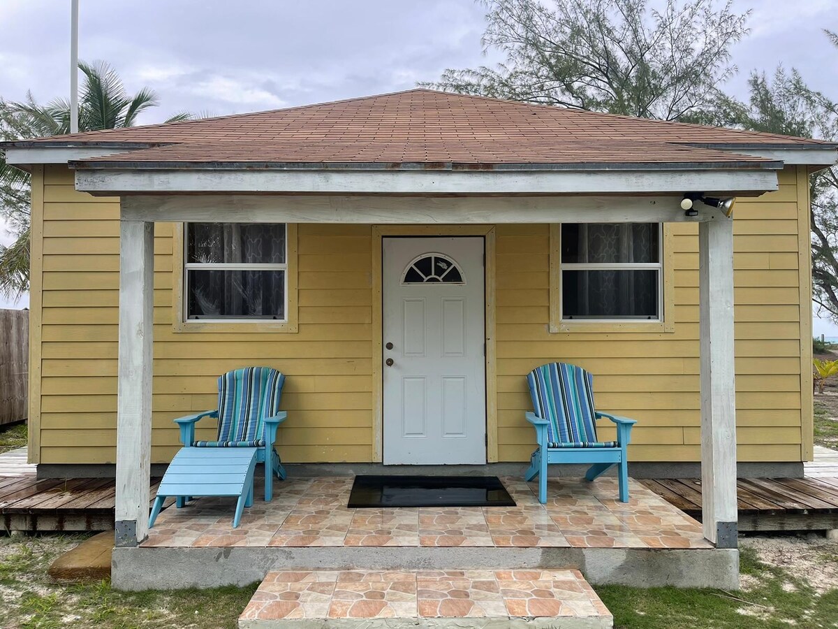 Rezzy 's Beach Cottage Ramsey Exuma Bahamas