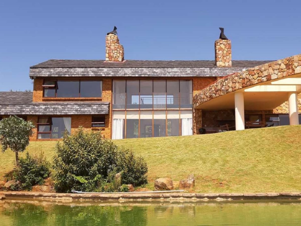 Lodge close to Dullstroom on a private estate