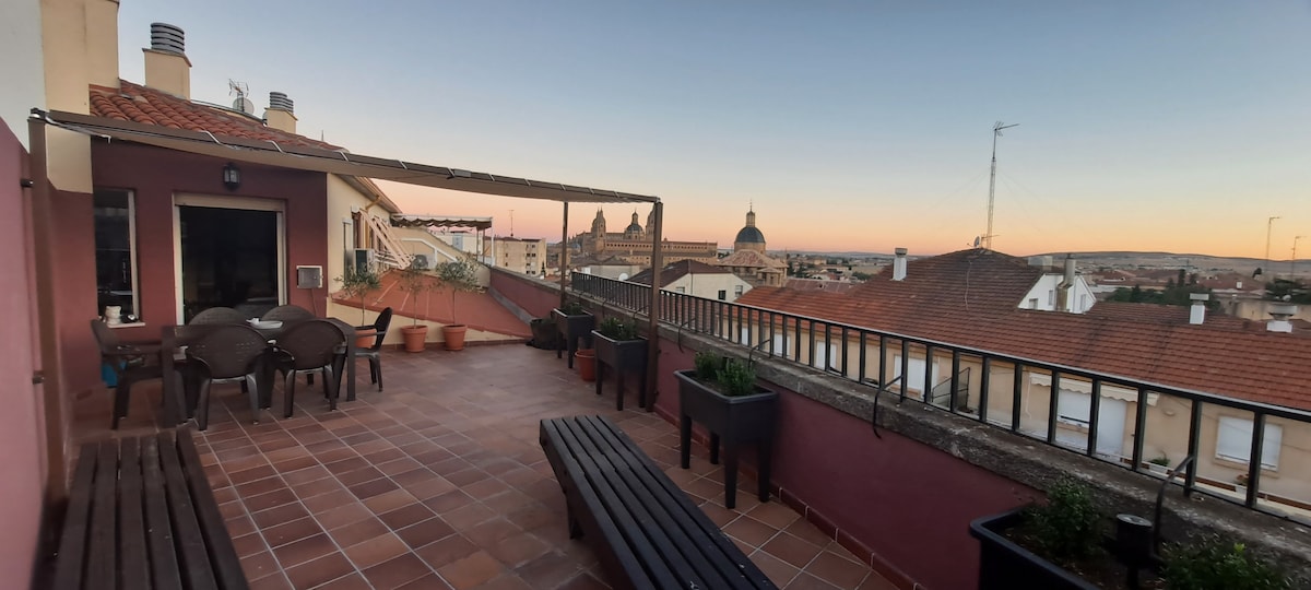 Vivienda con desayuno. En el Cielo de Salamanca