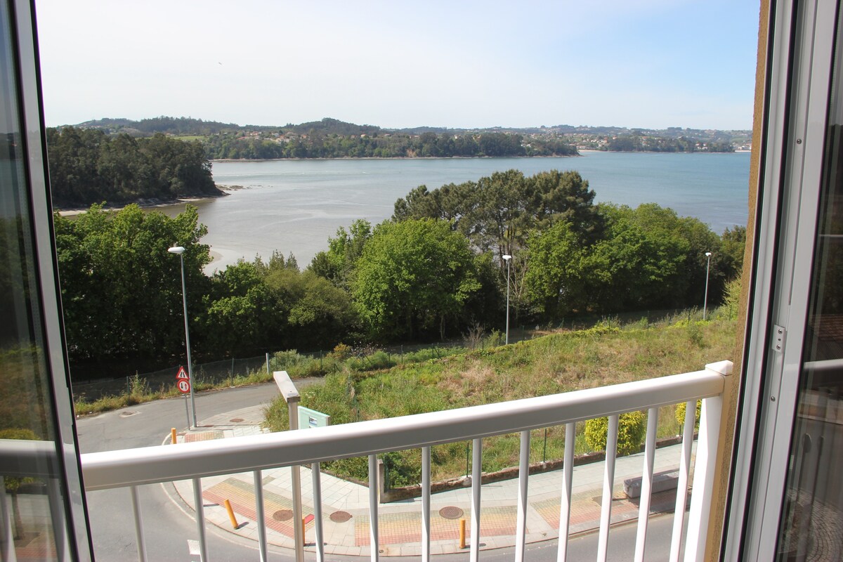 Apartamento en Miño con vistas a la ría.