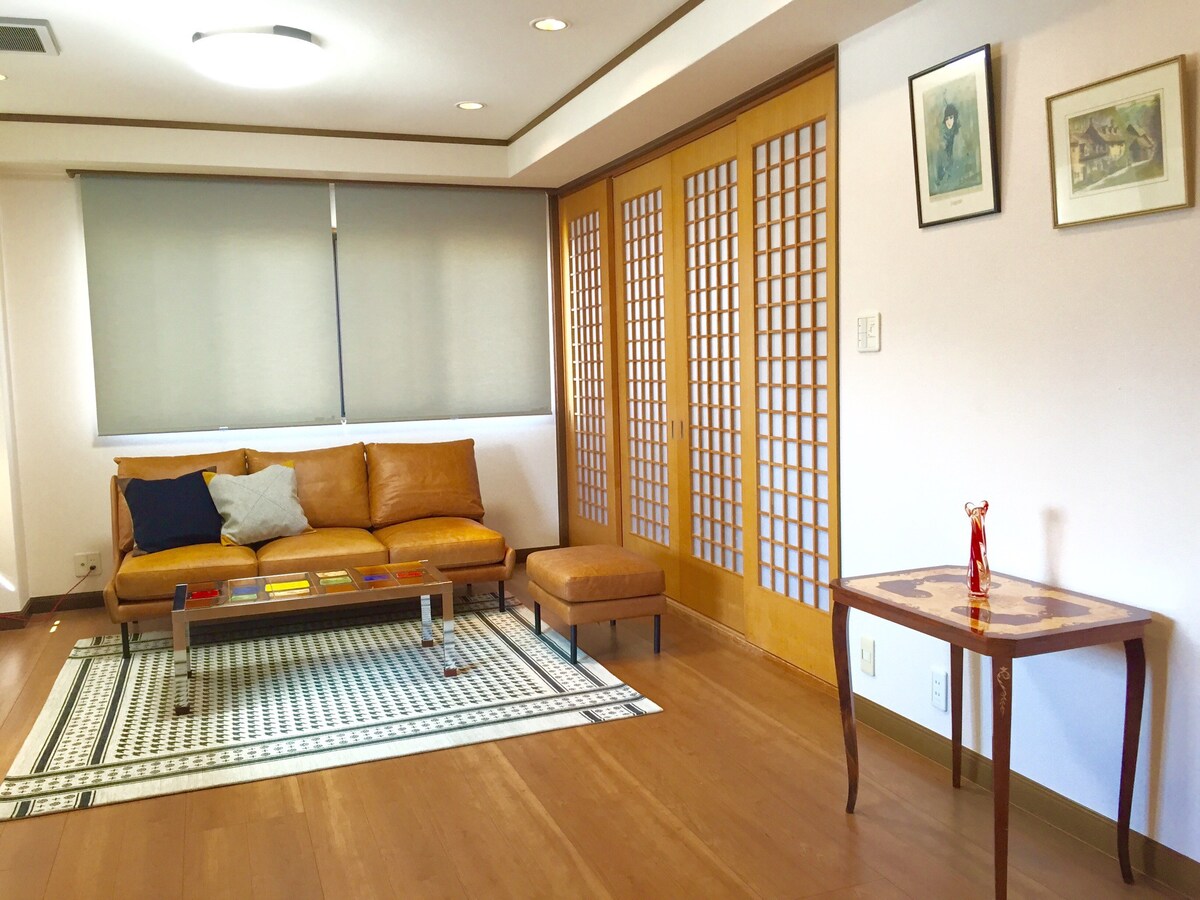 房源位于京都的活力中心。