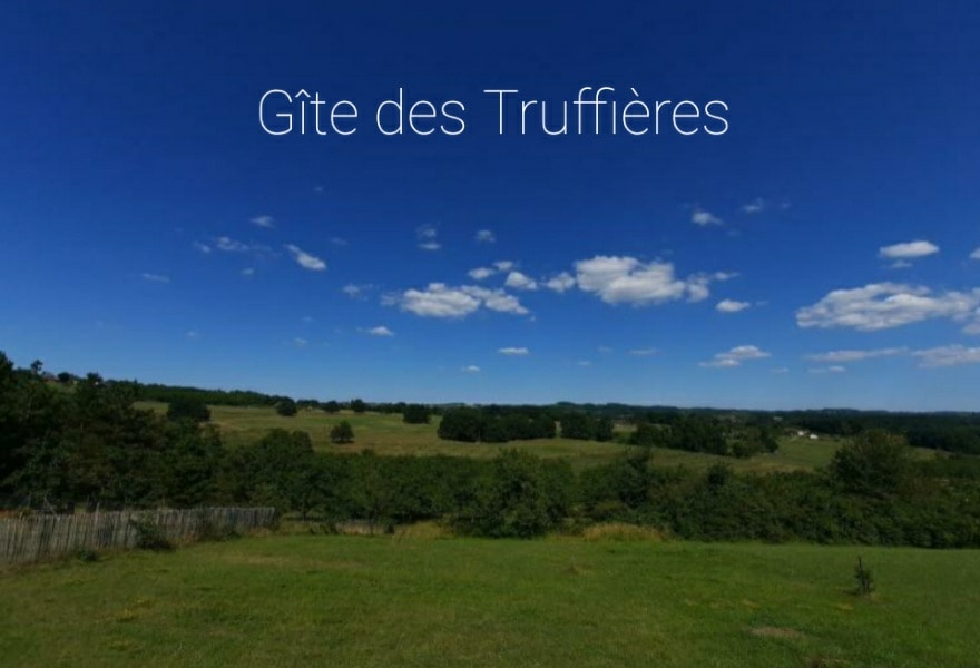 Gîte desTruffières point de vue du  Périgord Vert