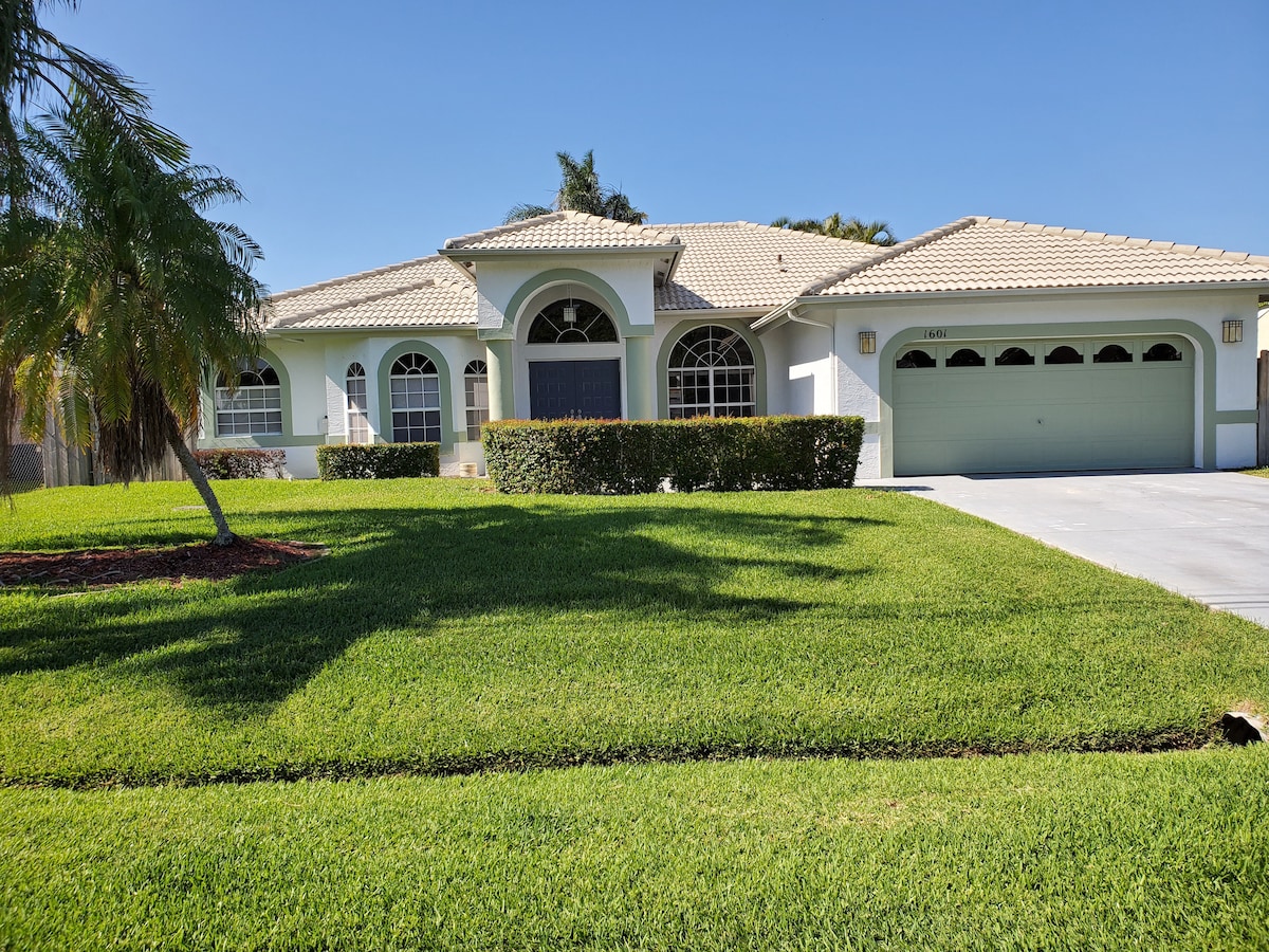 Our Beautiful Florida Vacation Home With Pool