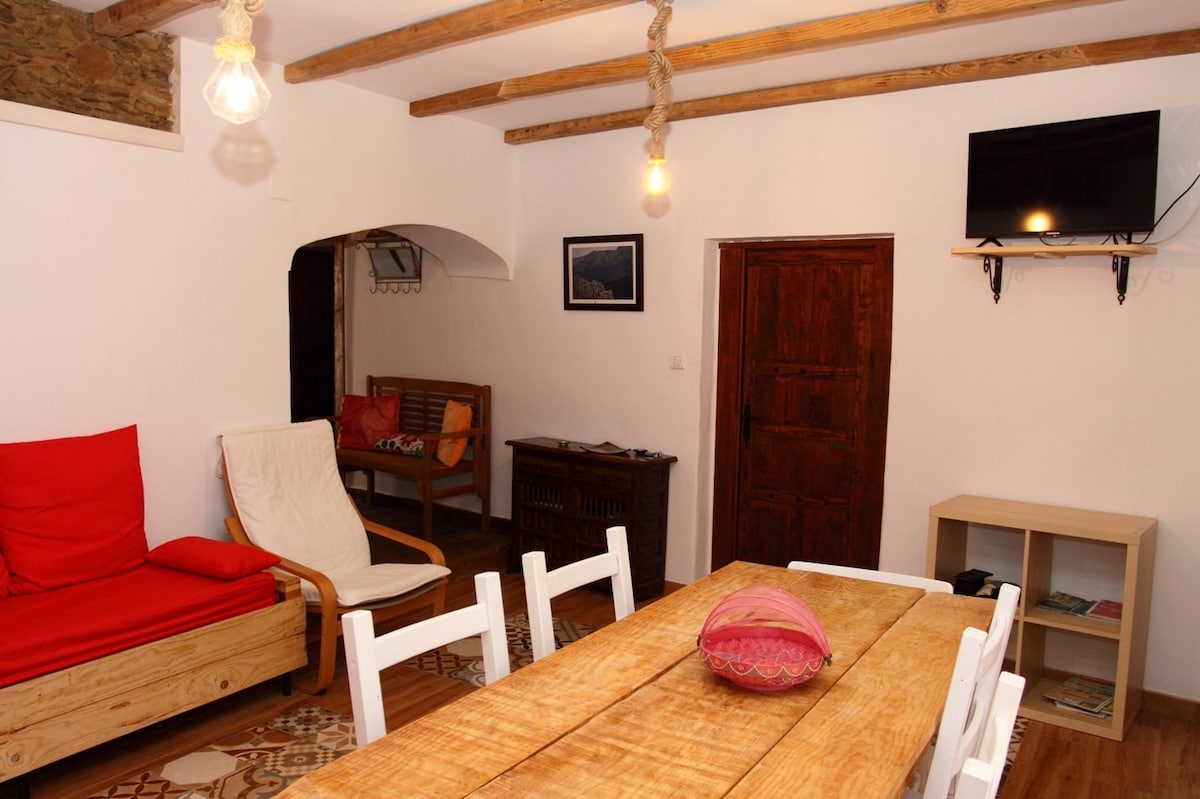 Casa rural, in the heart of Monfragüe. 4 Pax/2 hab