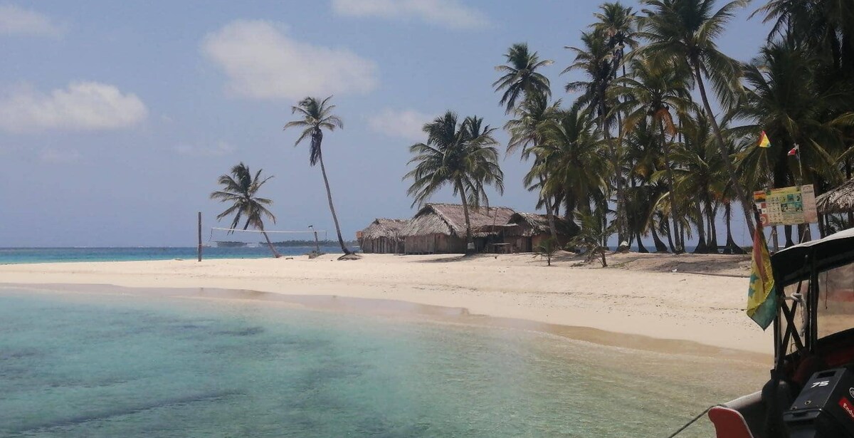 Isla del barco hundido Guna Yala Baño privado