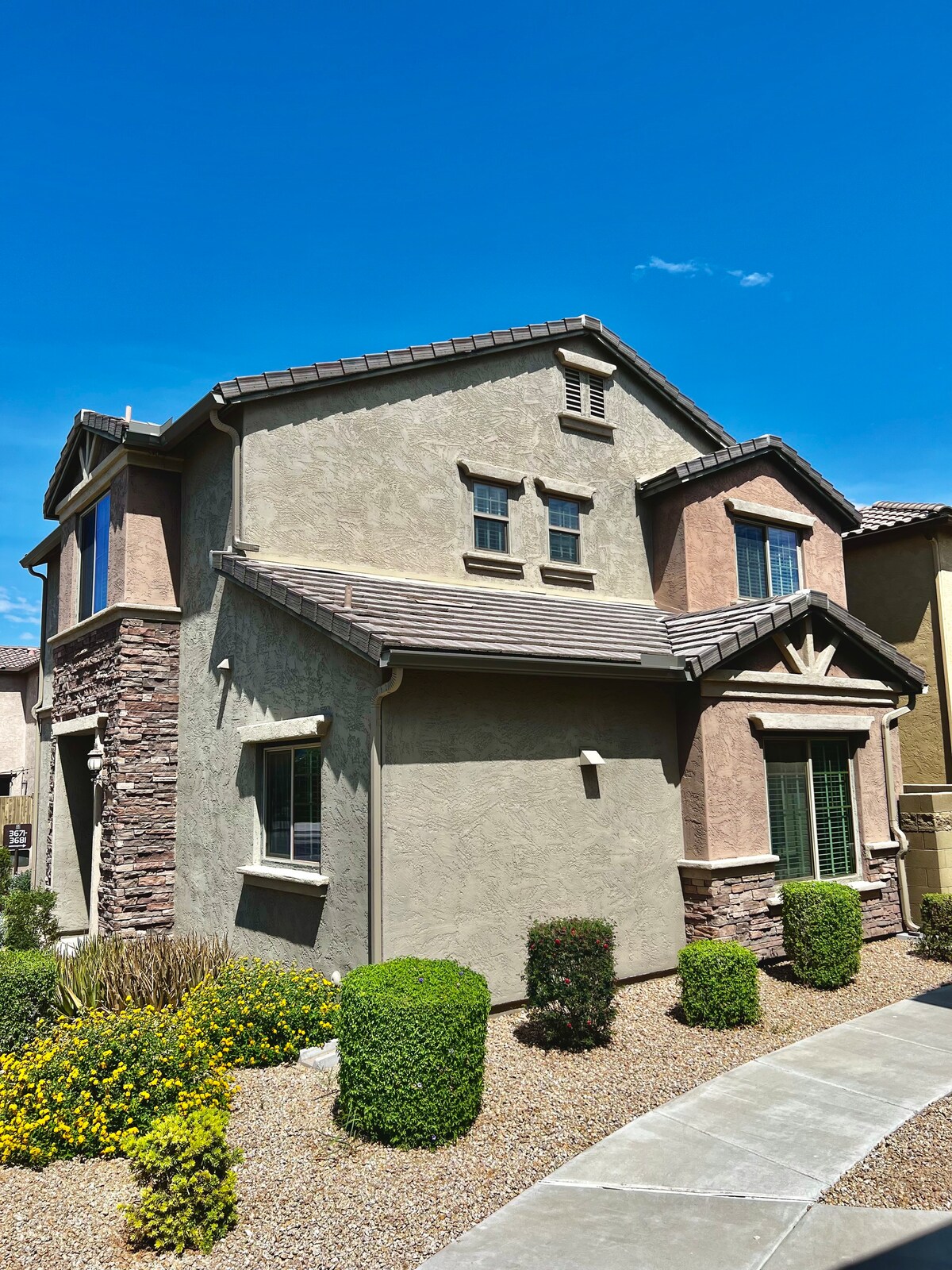 Upscale 2 Story House at Desert Ridge