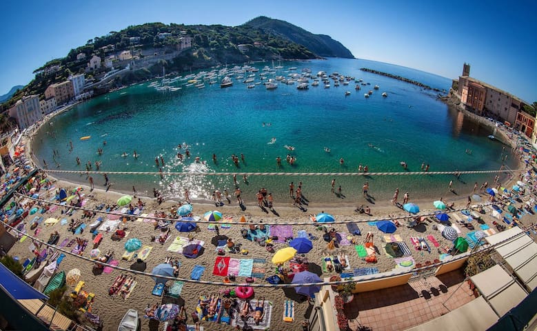 塞斯特里莱万泰 (Sestri Levante)的民宿