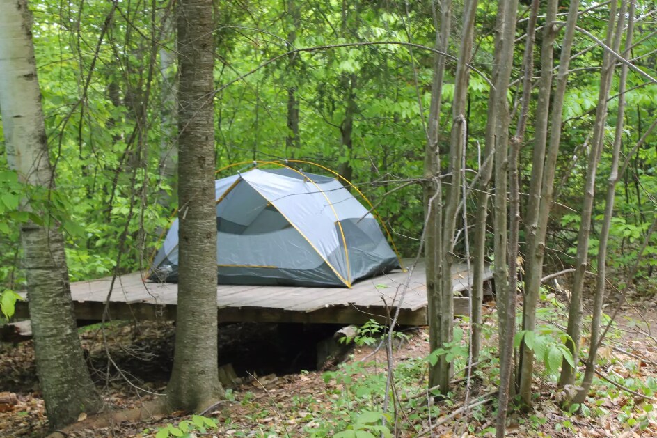 Tent Platform - Hummingbird Center Farm