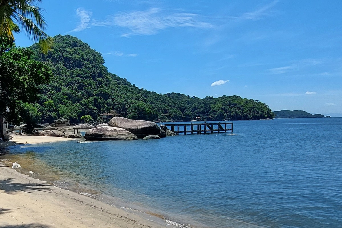 Casa Praia Águas Lindas na Ilha de Itacuruçá AM