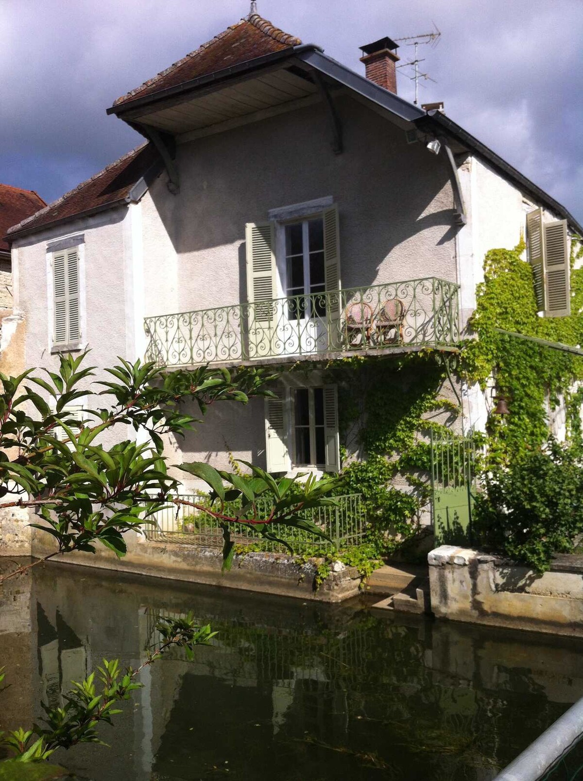 Mon moulin en Bourgogne MY LOVELY MILL IN BURGUNDY